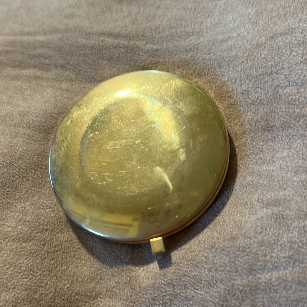 Gold Floral Compact Mirror - Picture 2 of 3
